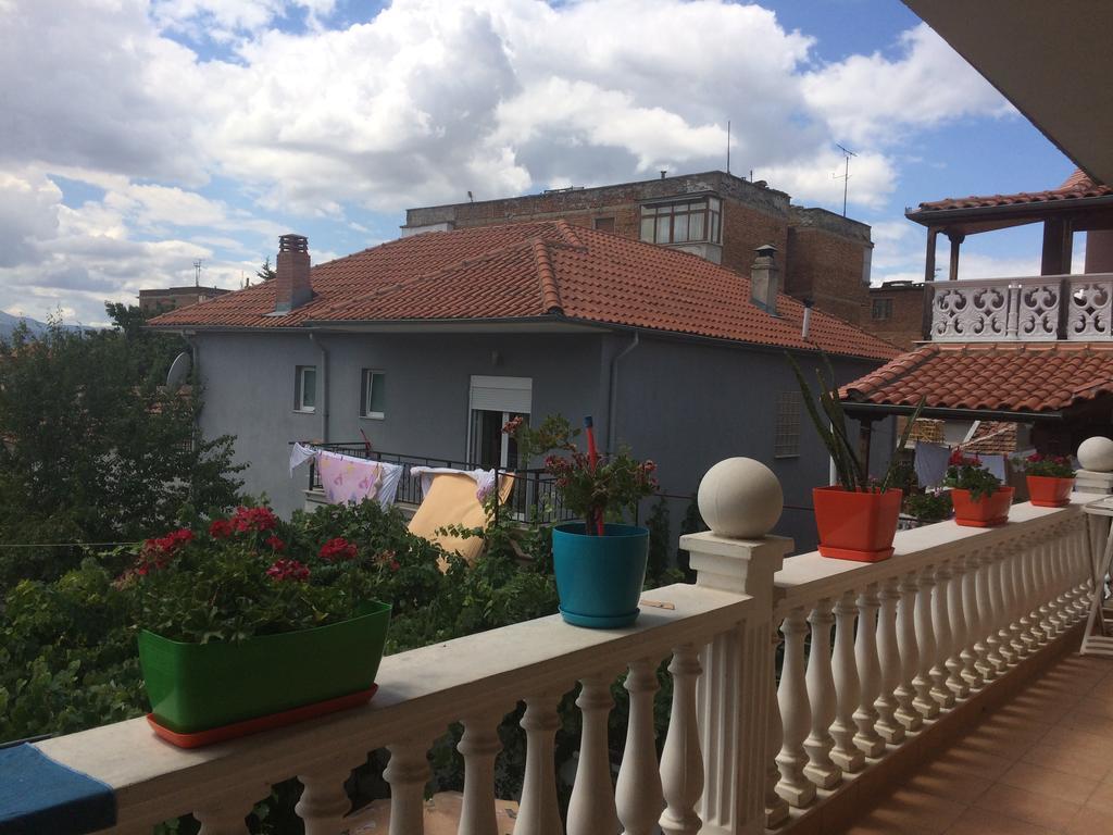 Vila Ridvani Корча Екстер'єр фото